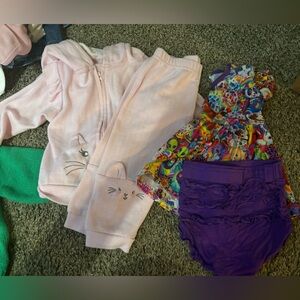 12 month Clothing Bundle; Read Description.